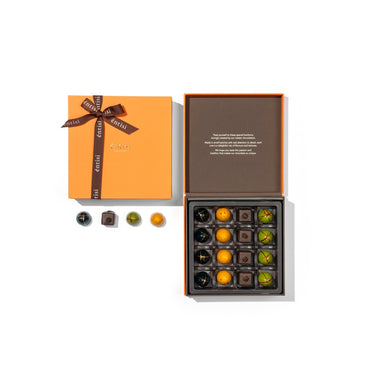 Signature Box of 16 Bonbons