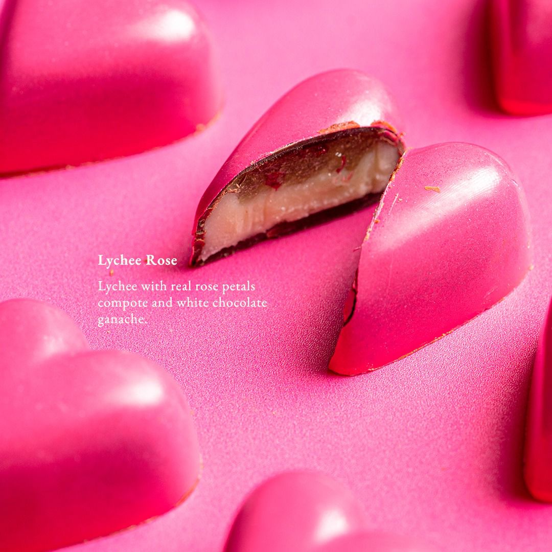Entisi - Box of 16 Valentines Bonbons